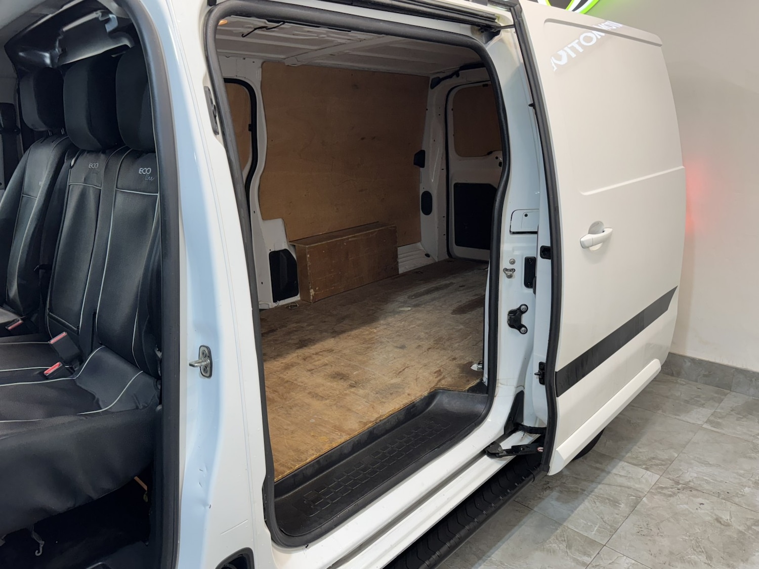 Used Vauxhall Vivaro 2021 for sale - 77282697: Photo 43