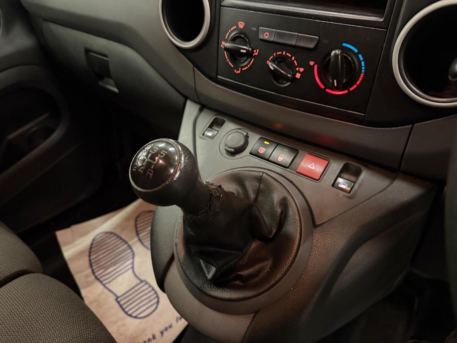 Used Peugeot Partner 2018 for sale - 77649536: Photo 5