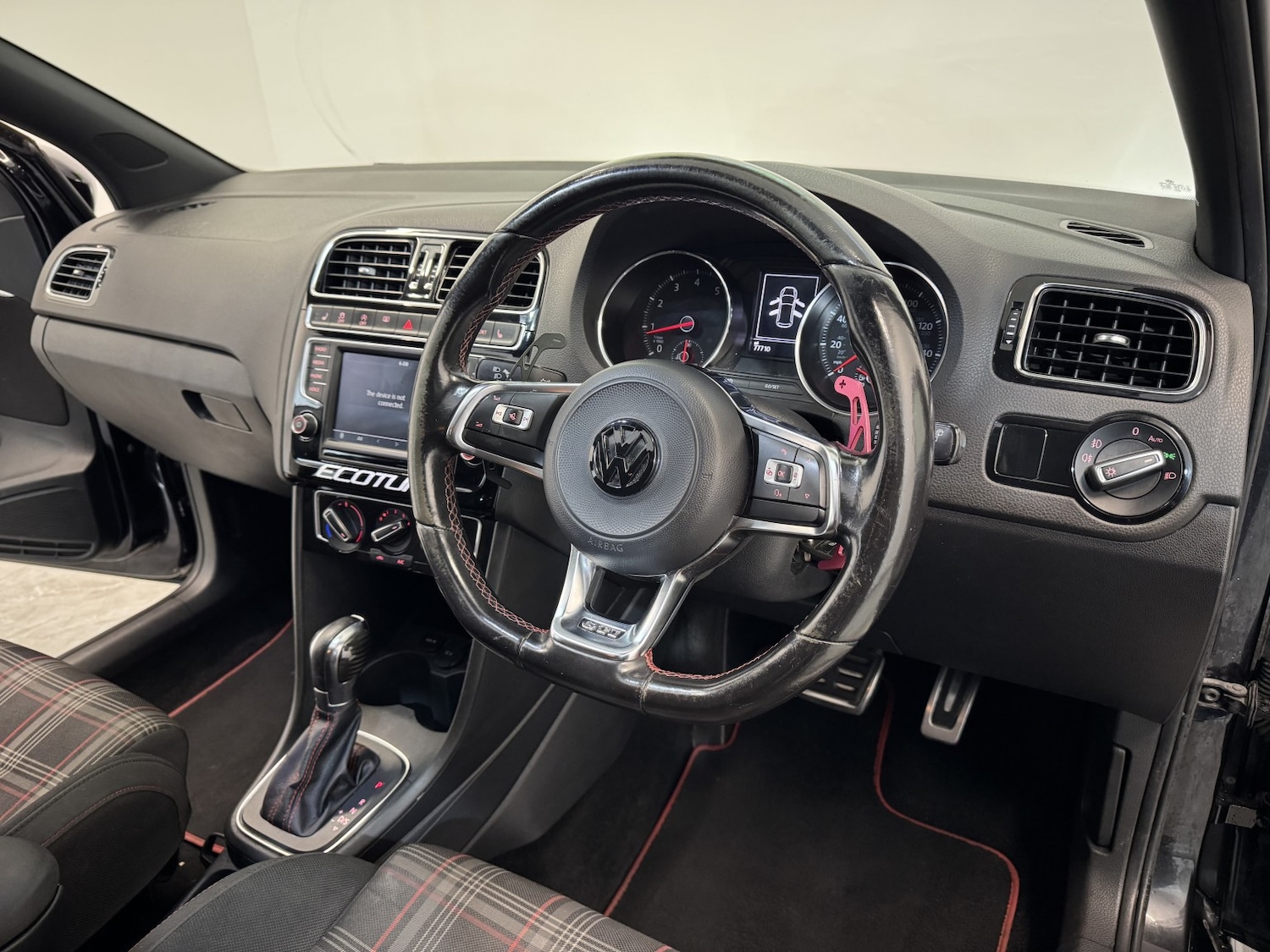 Used Volkswagen Polo 2017 for sale - 77296850: Photo 20