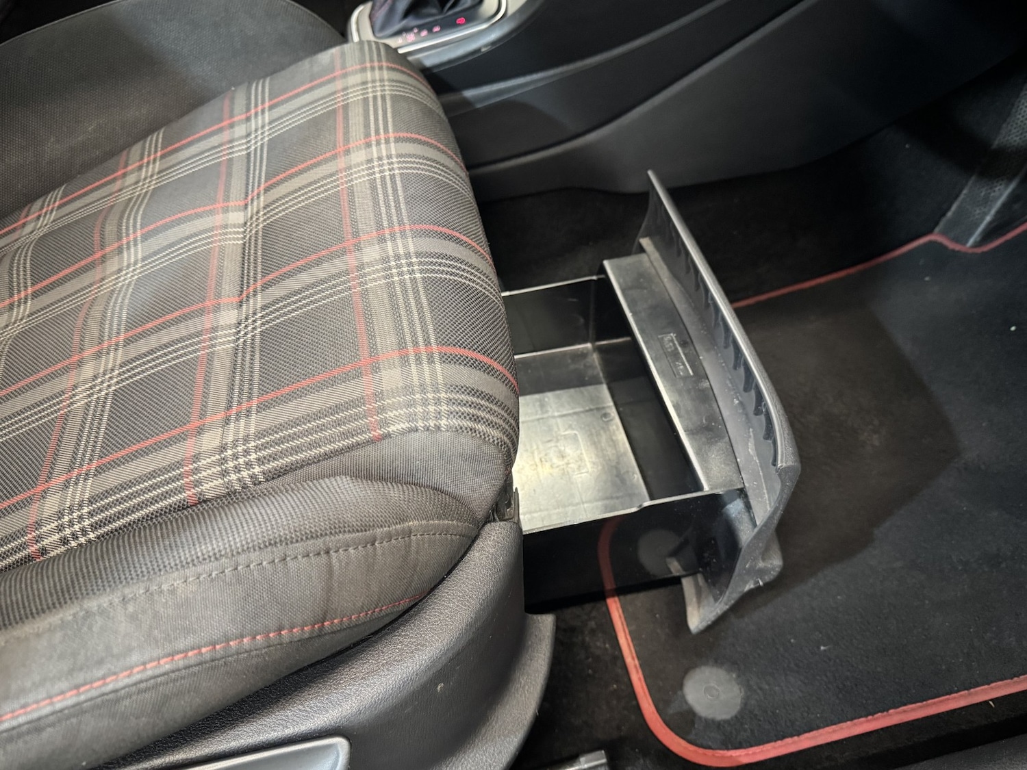 Used Volkswagen Polo 2017 for sale - 77296850: Photo 43