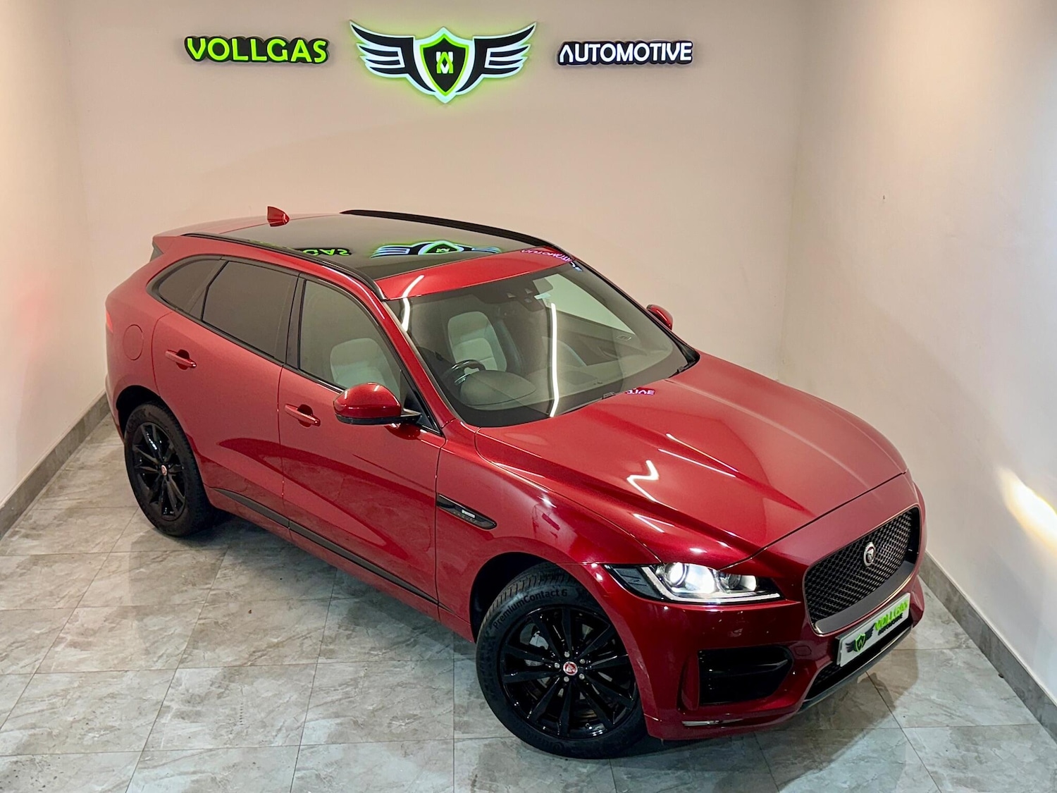 Used Jaguar F-Pace for sale - 76727526: Photo 1