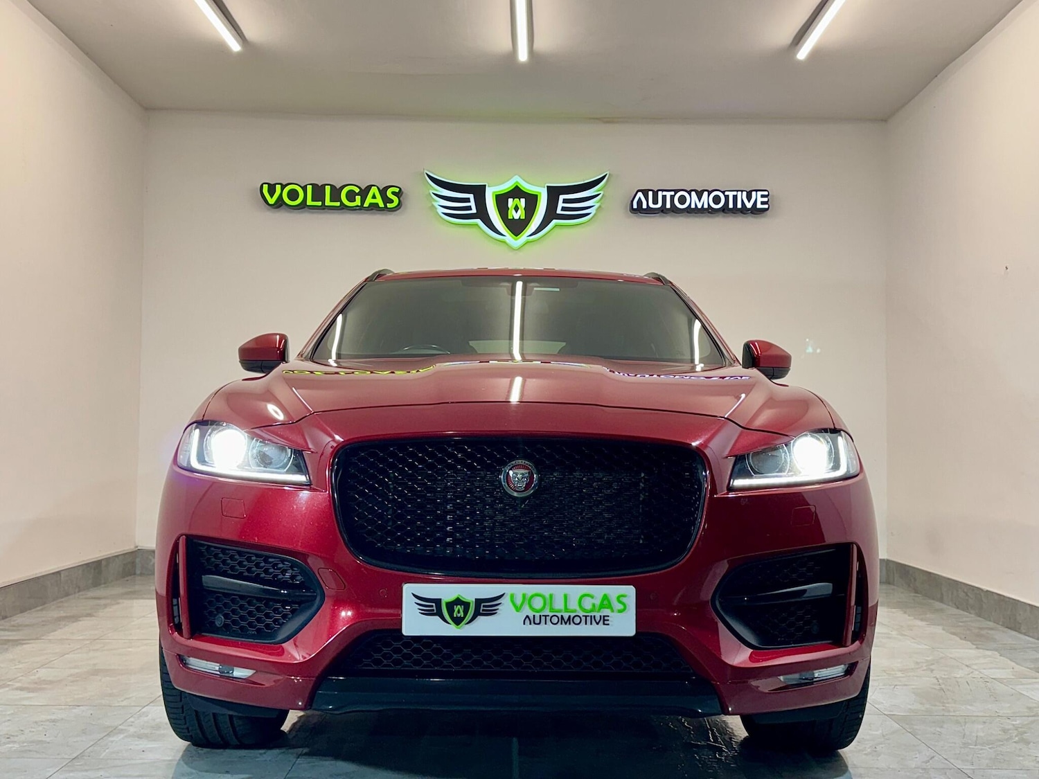 Used Jaguar F-Pace for sale - 76727526: Photo 14