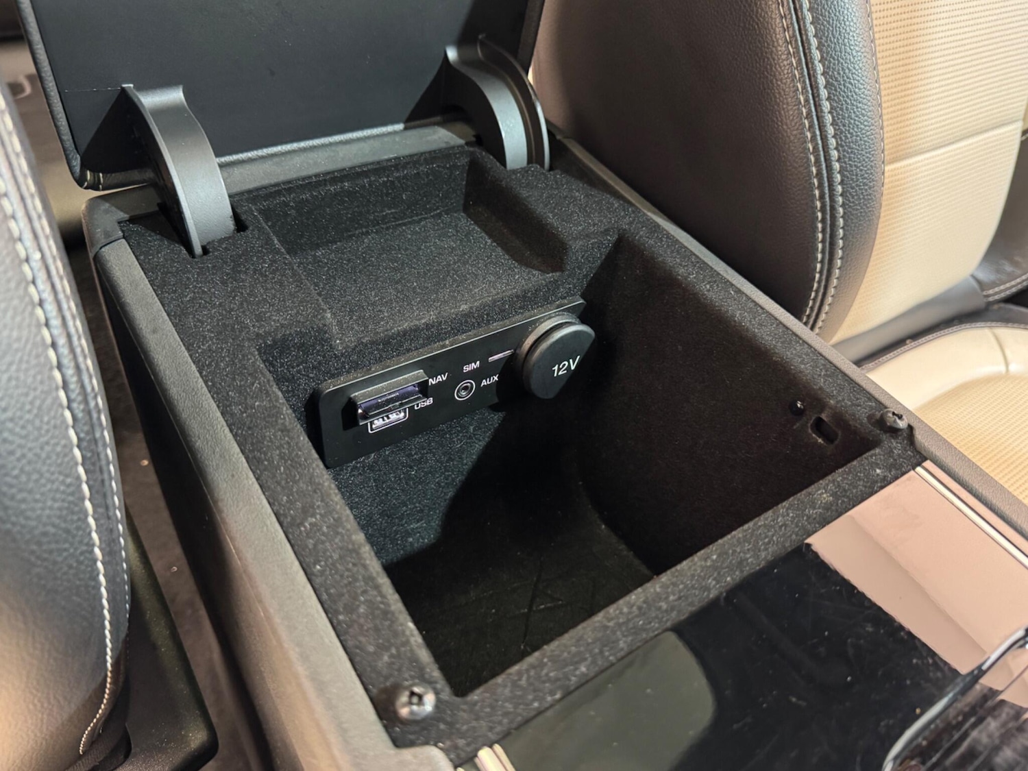 Used Jaguar F-Pace for sale - 76727526: Photo 38