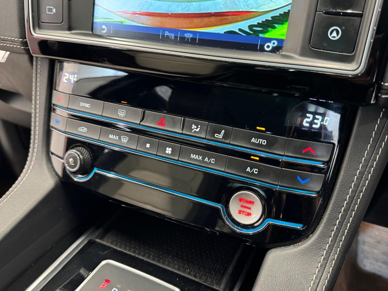 Used Jaguar F-Pace for sale - 76727526: Photo 40