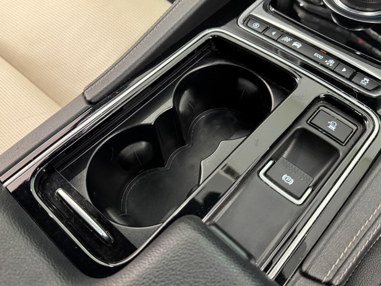 Used Jaguar F-Pace for sale - 76727526: Photo 45