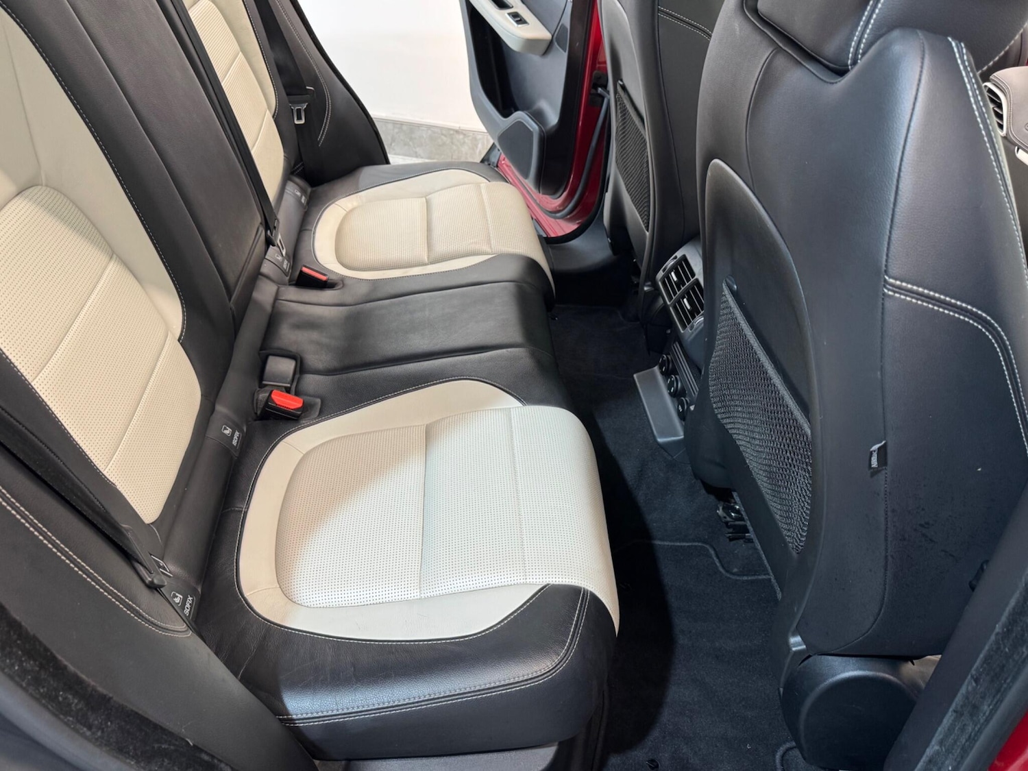 Used Jaguar F-Pace for sale - 76727526: Photo 54