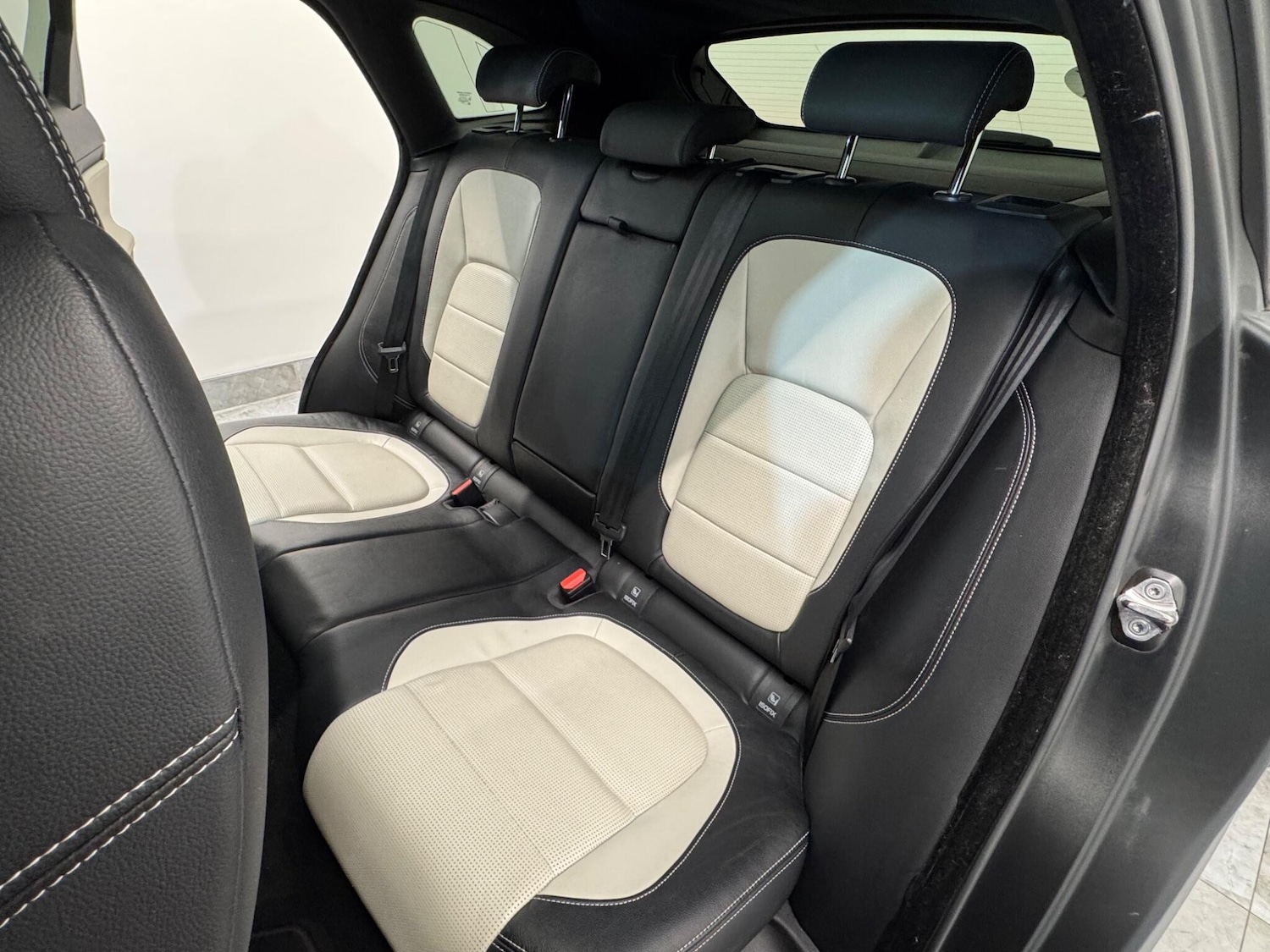 Used Jaguar F-Pace for sale - 76727526: Photo 57