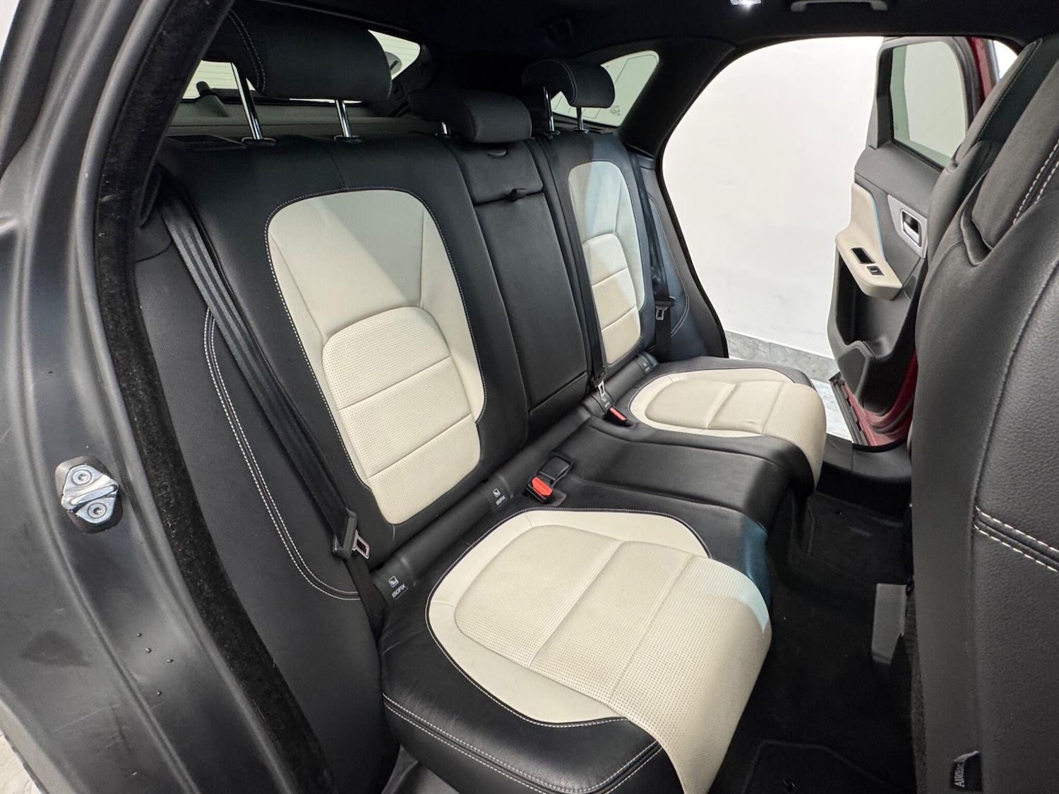 Used Jaguar F-Pace for sale - 76727526: Photo 60