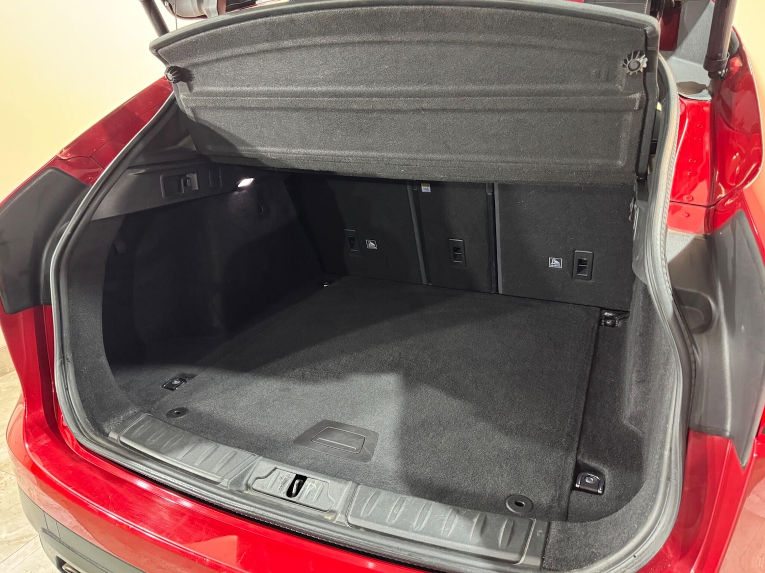 Used Jaguar F-Pace for sale - 76727526: Photo 63