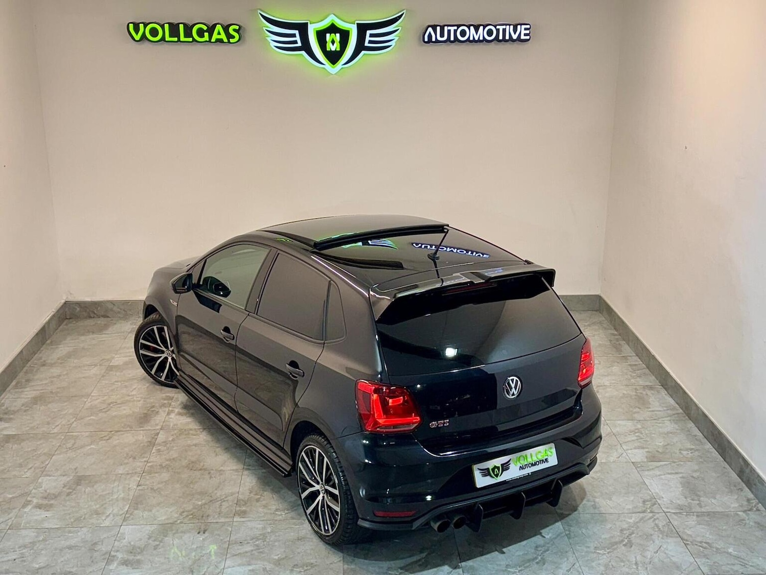 Used Volkswagen Polo 2017 for sale - 77350104: Photo 4