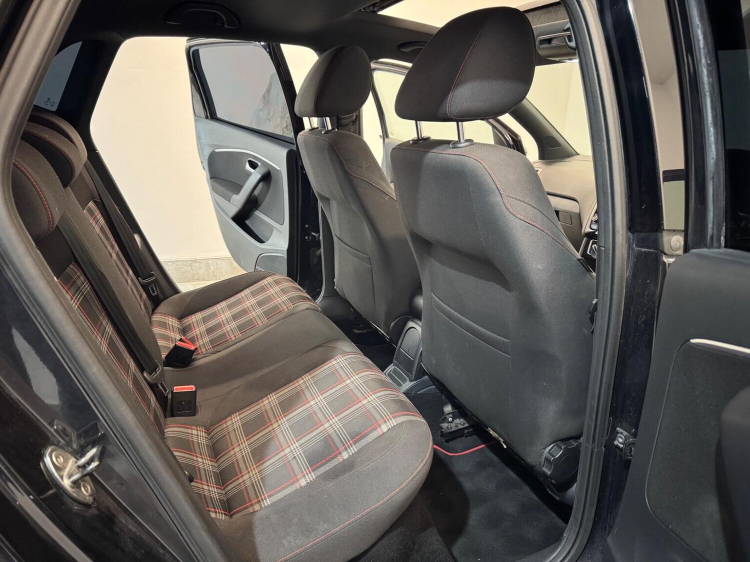 Used Volkswagen Polo 2017 for sale - 77350104: Photo 55