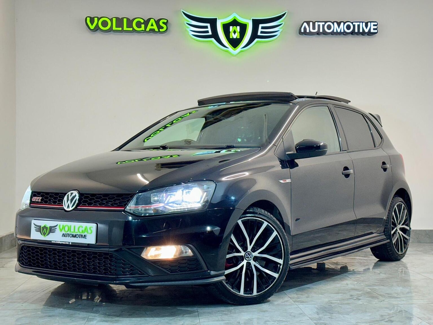 Used Volkswagen Polo 2017 for sale - 77350104: Photo 8