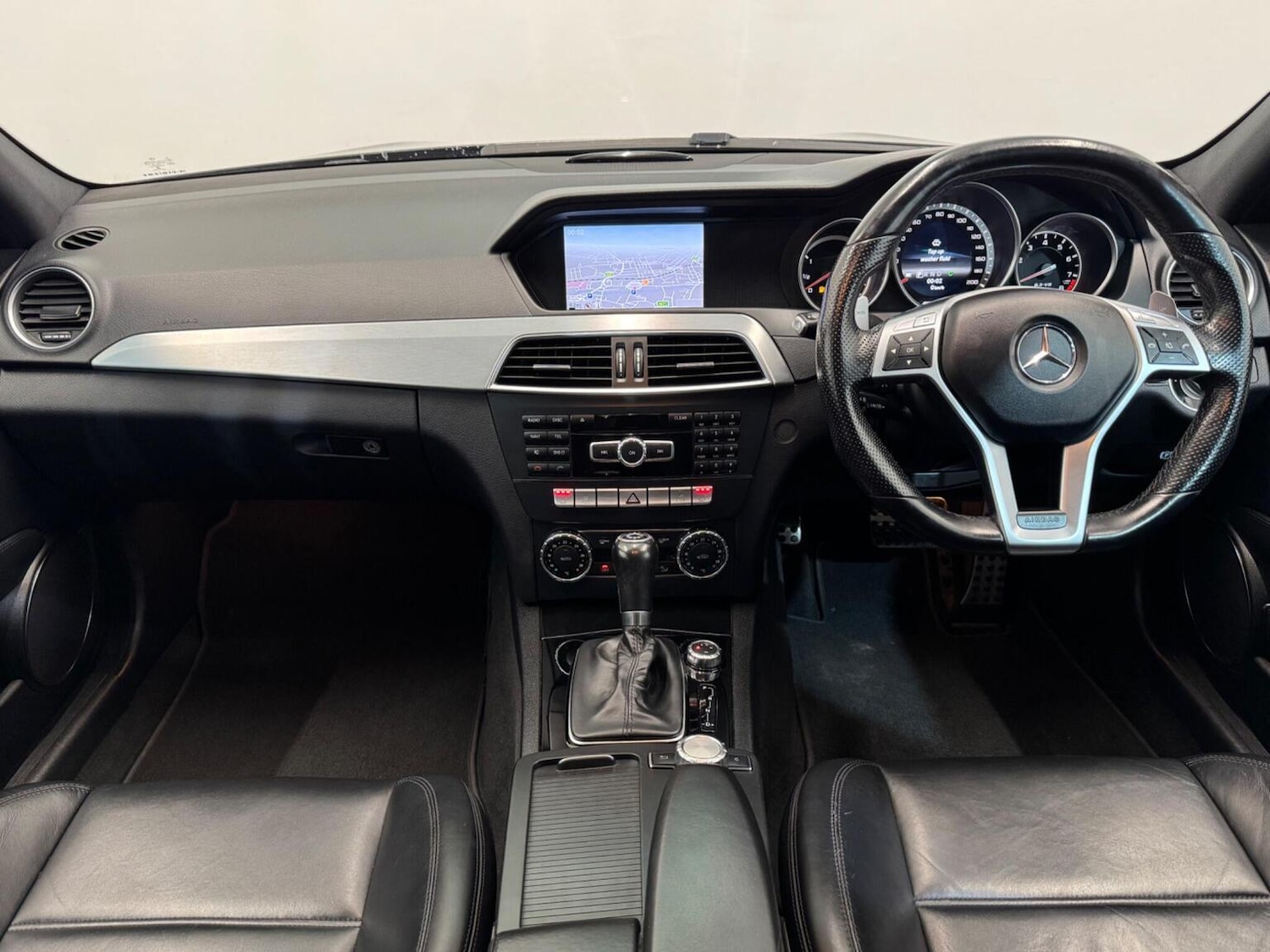 Used Mercedes-Benz C Class 2013 for sale - 77398388: Photo 19