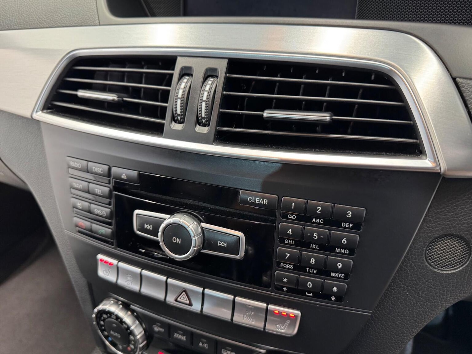 Used Mercedes-Benz C Class 2013 for sale - 77398388: Photo 43