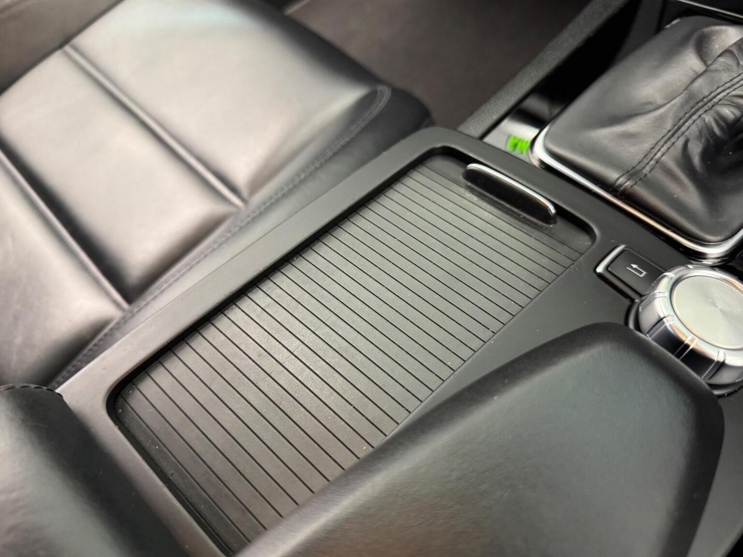 Used Mercedes-Benz C Class 2013 for sale - 77398388: Photo 50