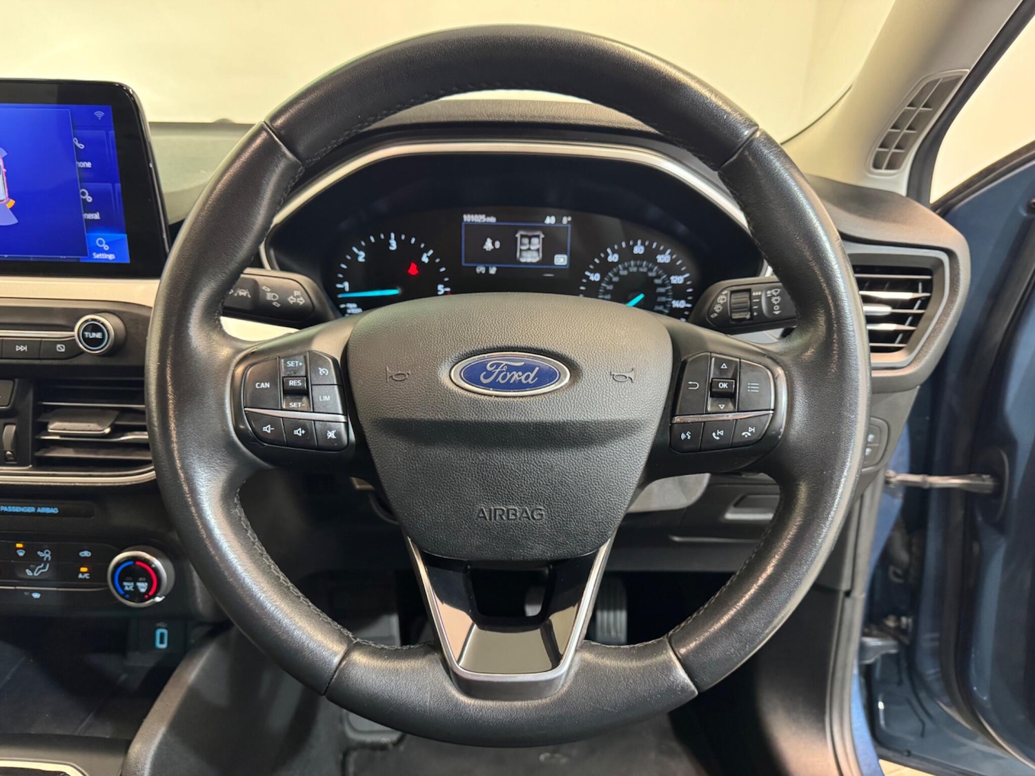 Used Ford Focus 2020 for sale - 76926014: Photo 13