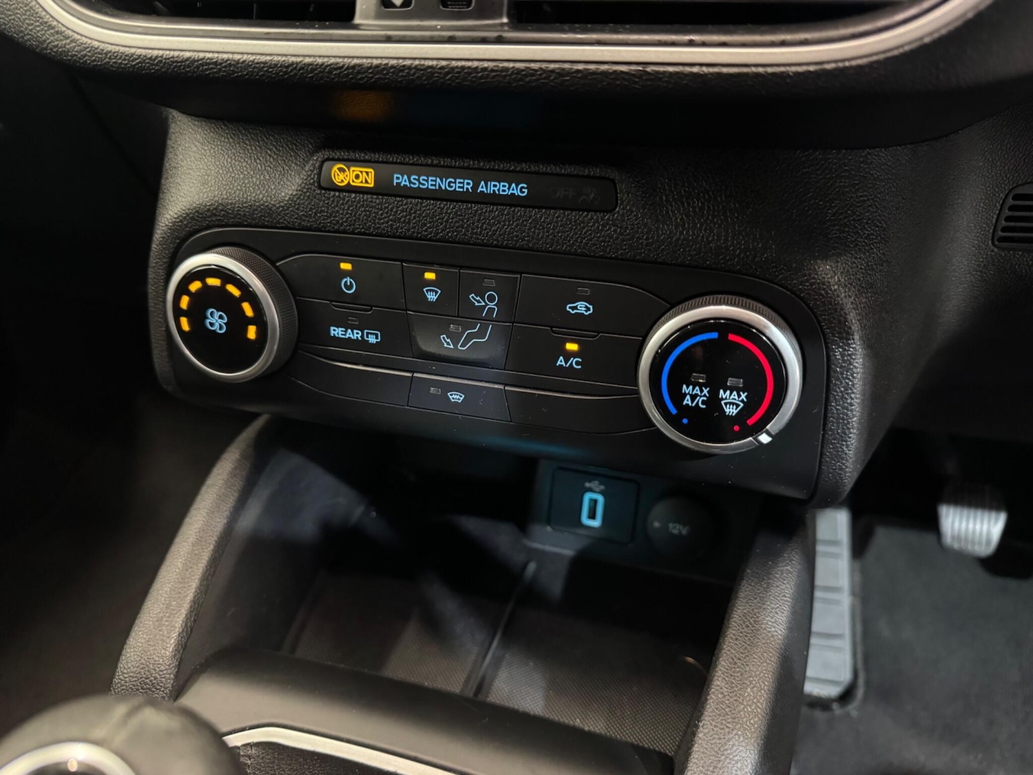 Used Ford Focus 2020 for sale - 76926014: Photo 23