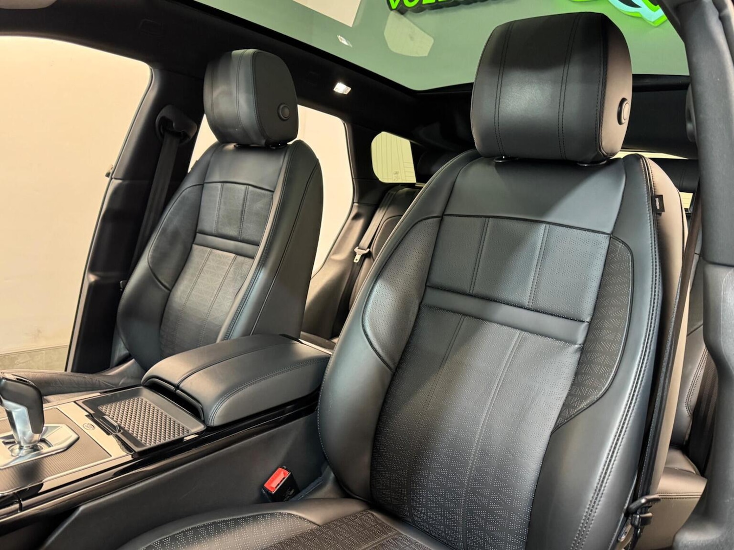 Used Land Rover Range Rover Evoque 2019 for sale - 78162178: Photo 20