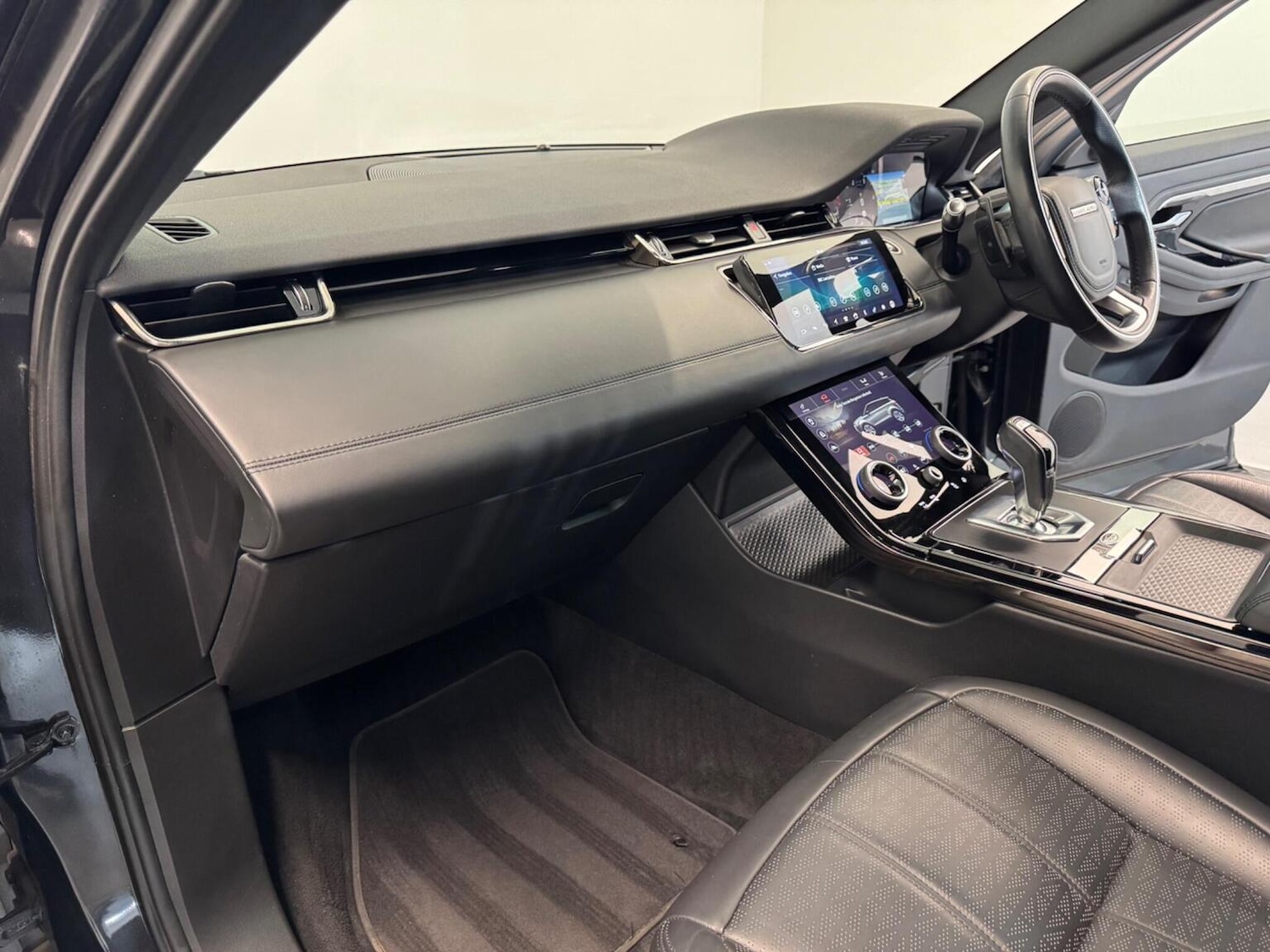 Used Land Rover Range Rover Evoque 2019 for sale - 78162178: Photo 25