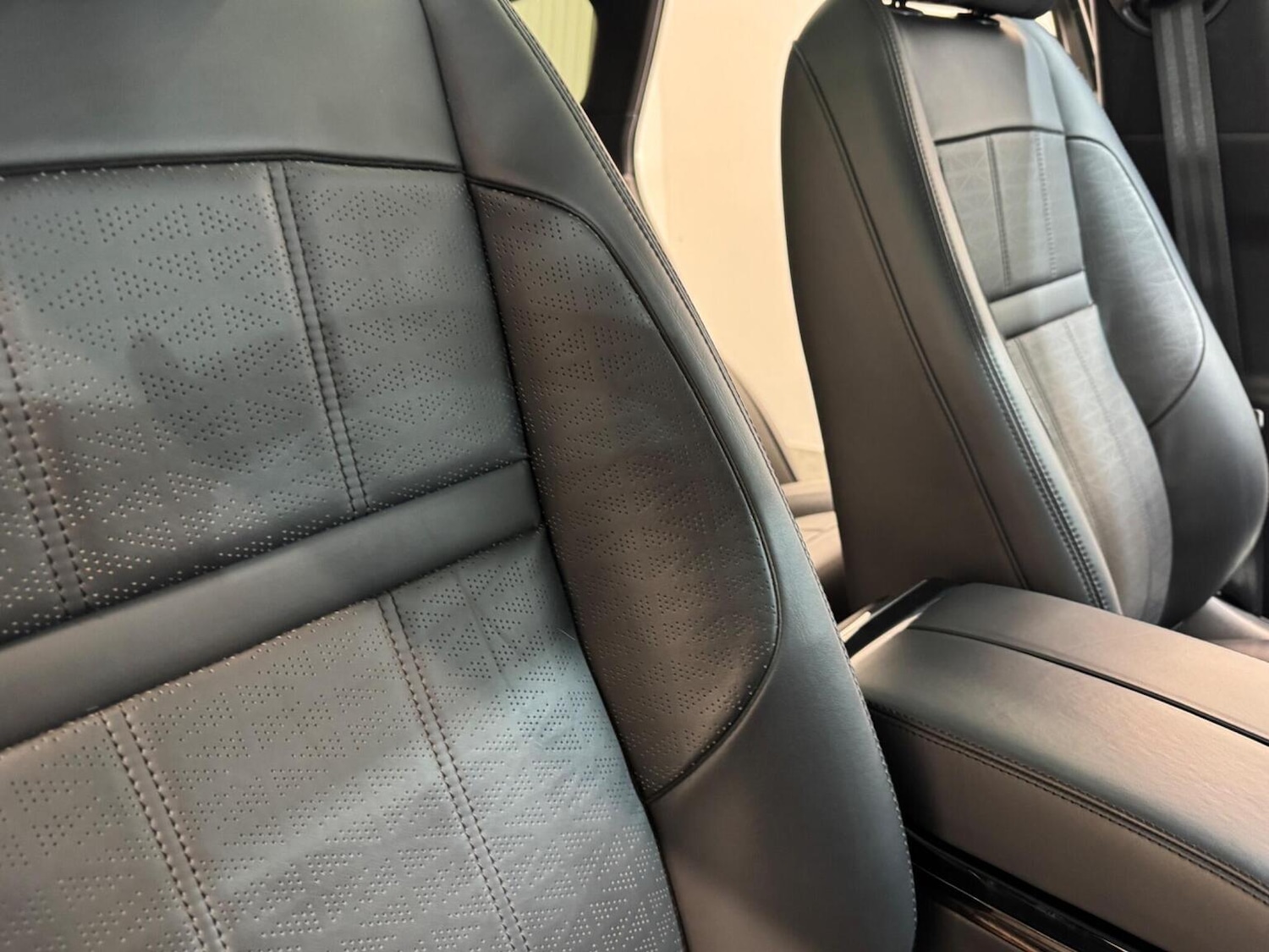 Used Land Rover Range Rover Evoque 2019 for sale - 78162178: Photo 26