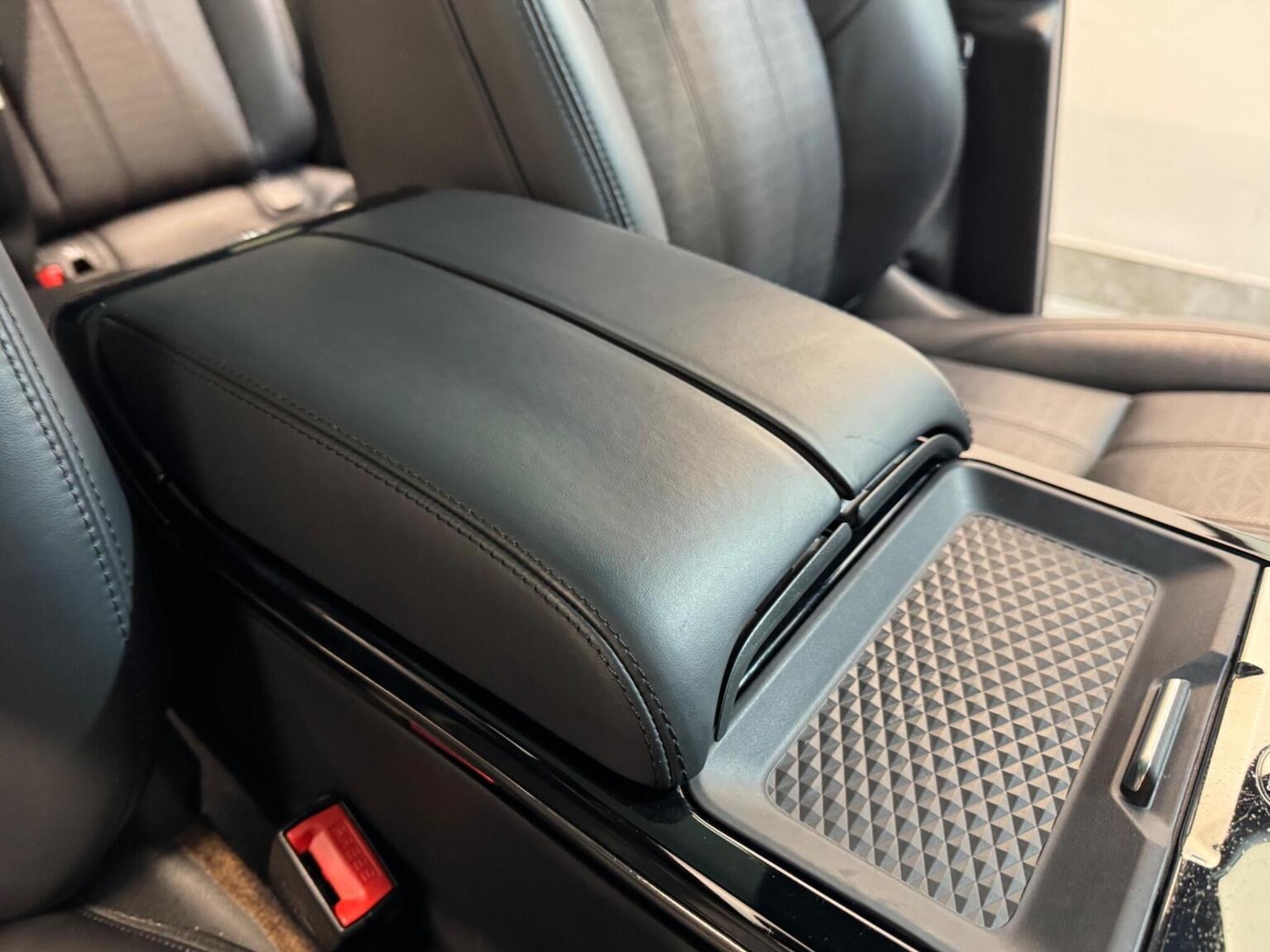 Used Land Rover Range Rover Evoque 2019 for sale - 78162178: Photo 33