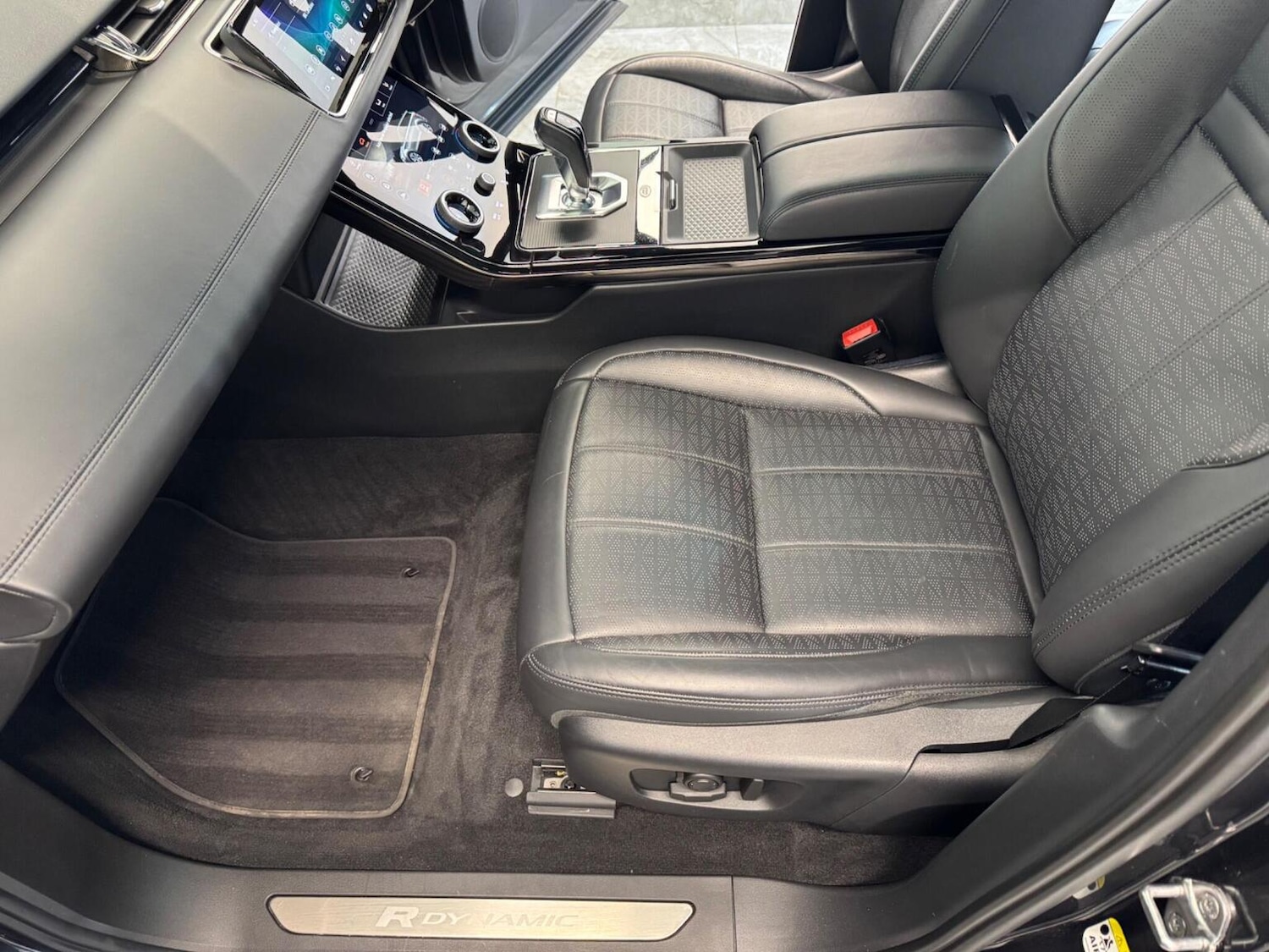 Used Land Rover Range Rover Evoque 2019 for sale - 78162178: Photo 44