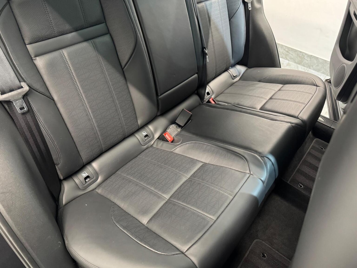 Used Land Rover Range Rover Evoque 2019 for sale - 78162178: Photo 67