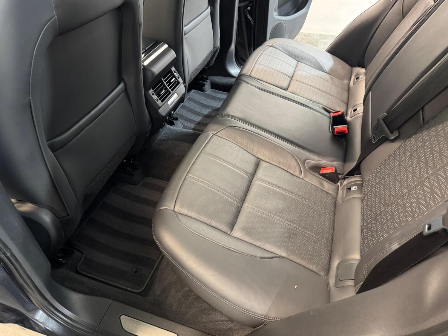 Used Land Rover Range Rover Evoque 2019 for sale - 78162178: Photo 71