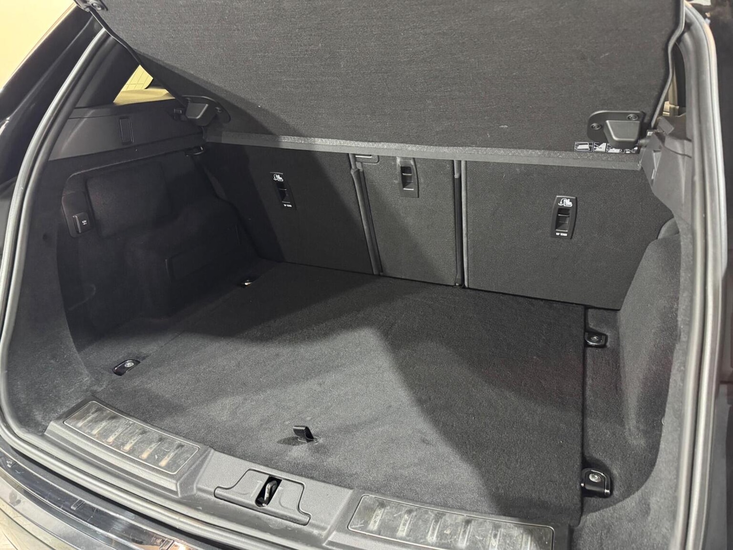 Used Land Rover Range Rover Evoque 2019 for sale - 78162178: Photo 76