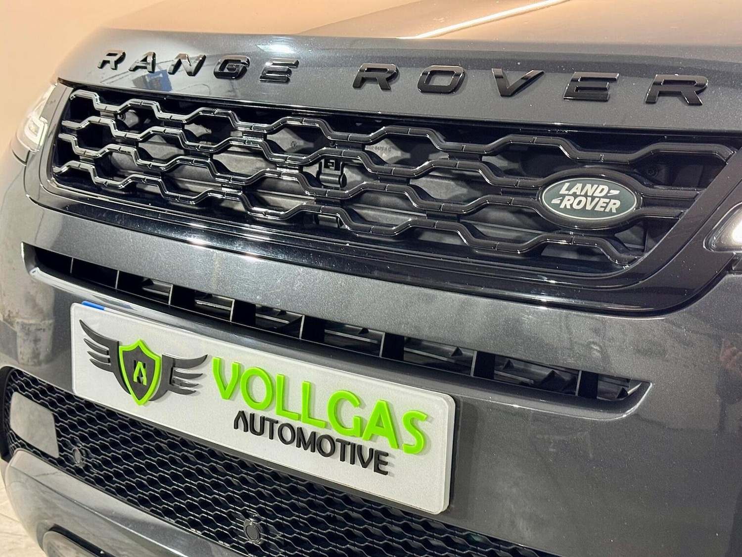 Used Land Rover Range Rover Evoque 2019 for sale - 78162178: Photo 85