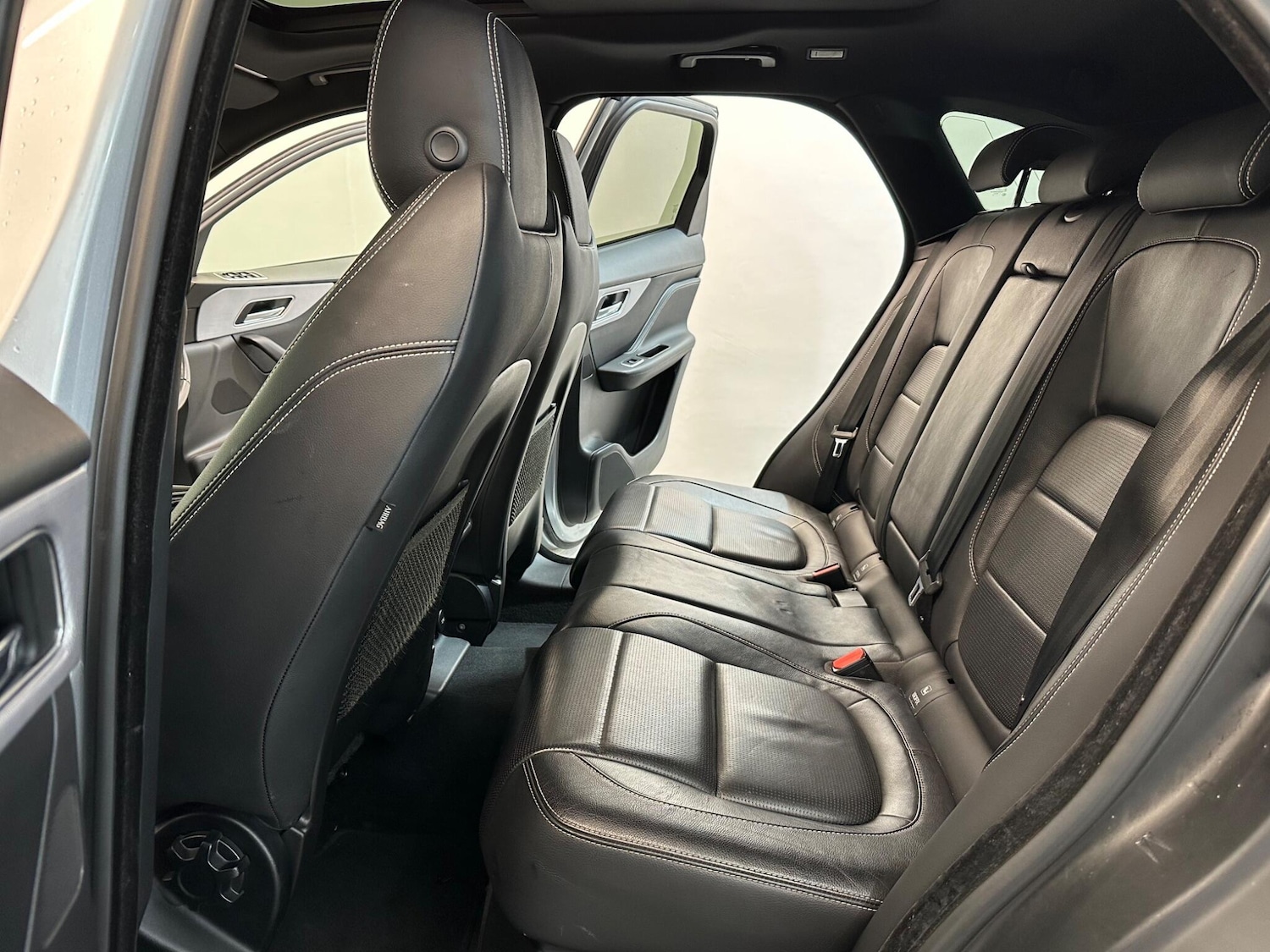 Used Jaguar F-Pace for sale - 76727528: Photo 41