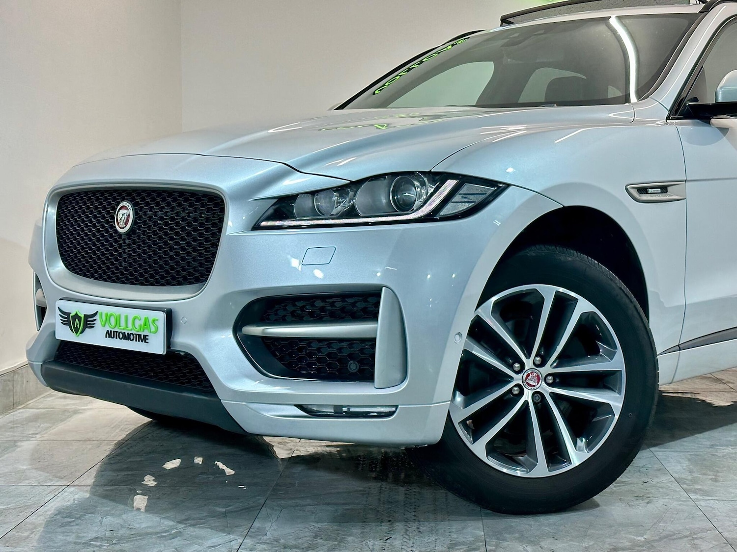 Used Jaguar F-Pace for sale - 76727528: Photo 53