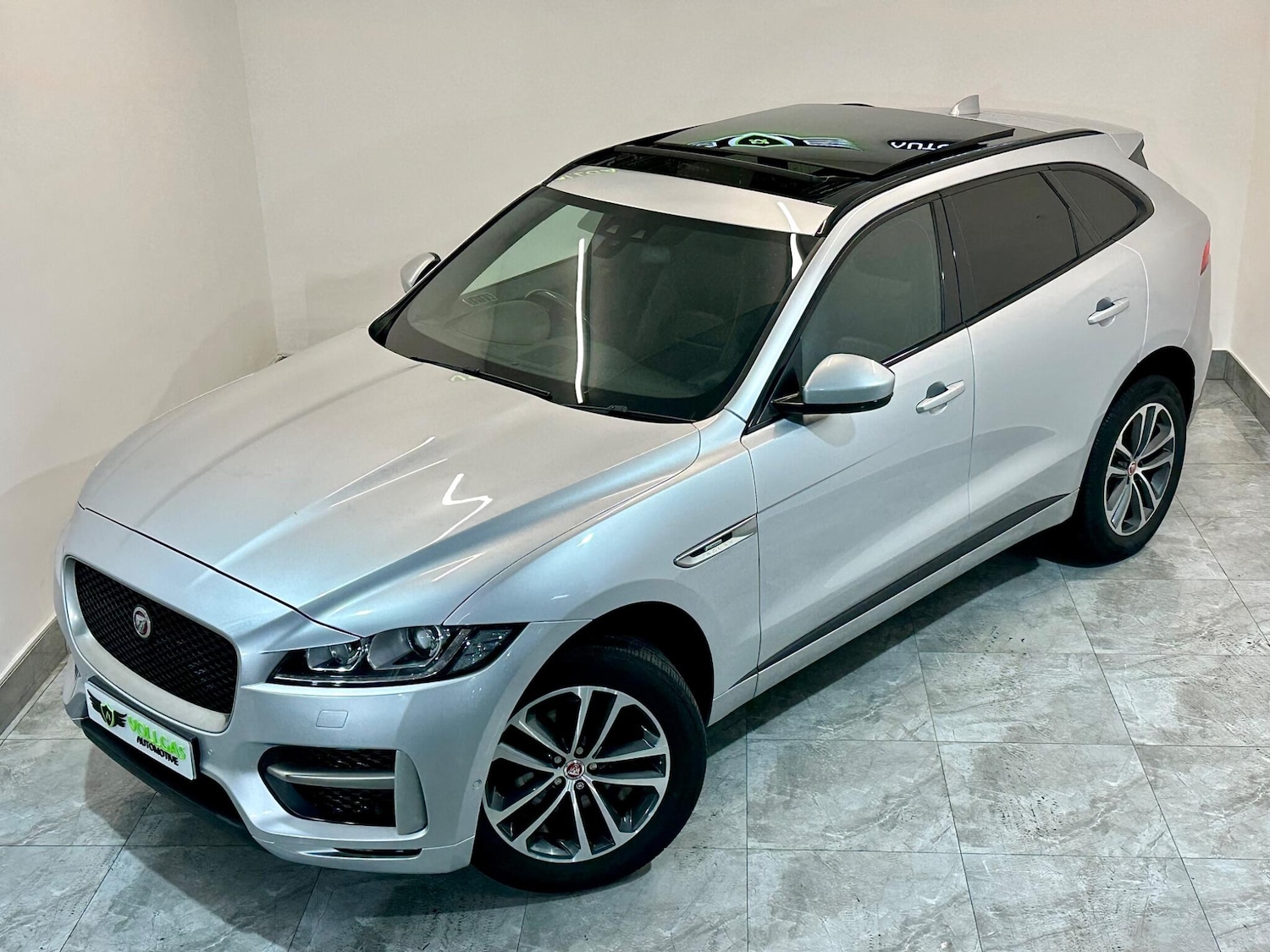 Used Jaguar F-Pace for sale - 76727528: Photo 56
