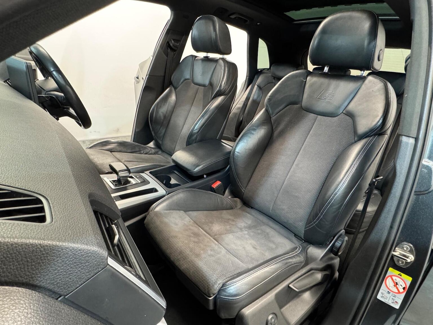 Used Audi Q5 2017 for sale - 77474818: Photo 25