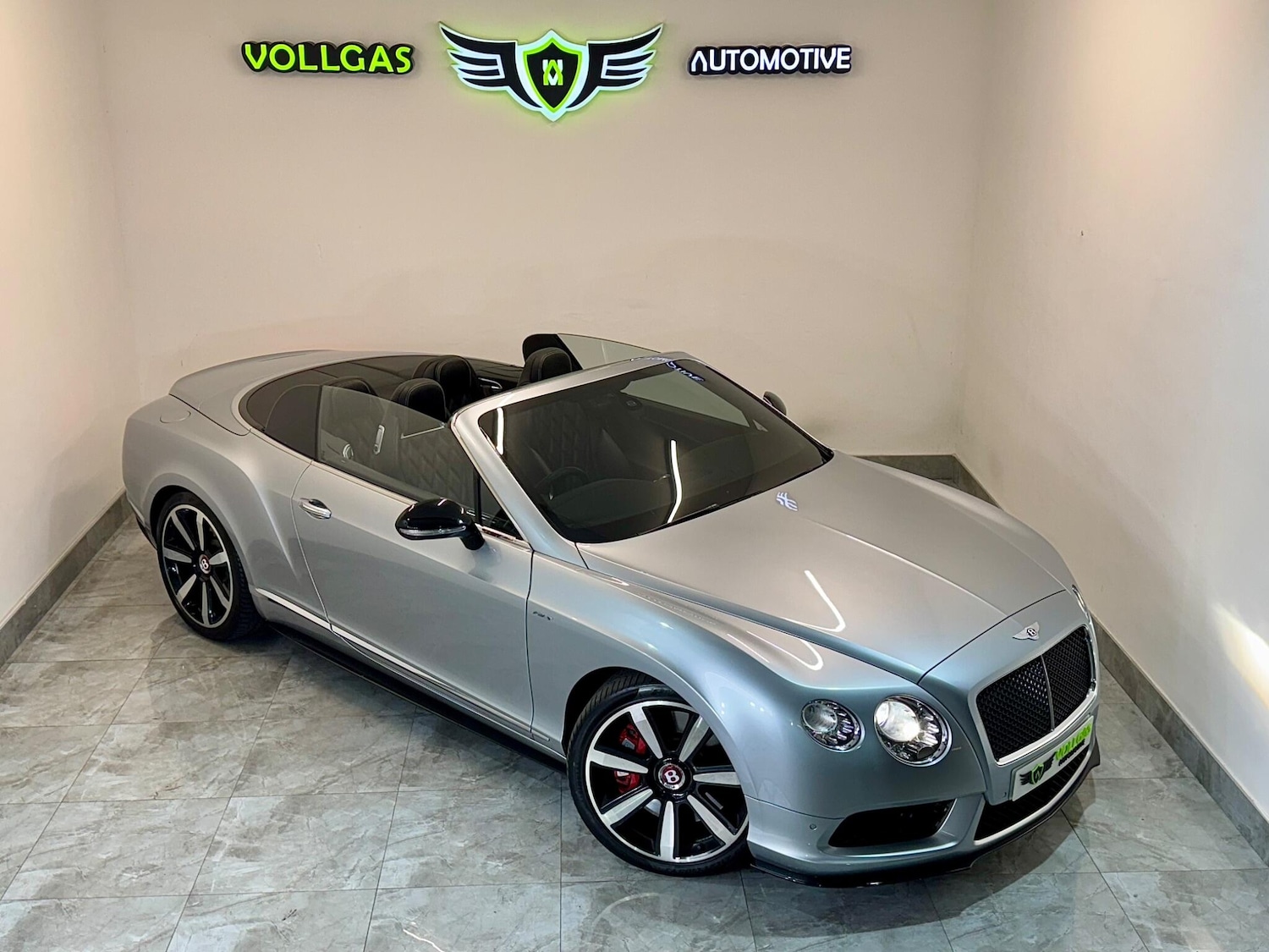 Used Bentley Continental 2015 for sale - 76370139: Photo 1