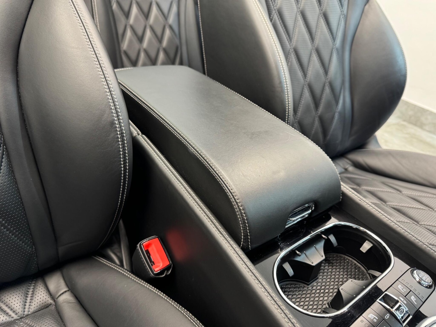 Used Bentley Continental 2015 for sale - 76370139: Photo 31