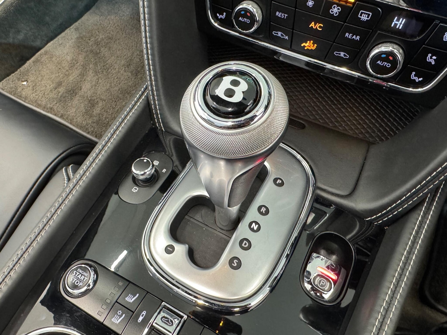 Used Bentley Continental 2015 for sale - 76370139: Photo 44