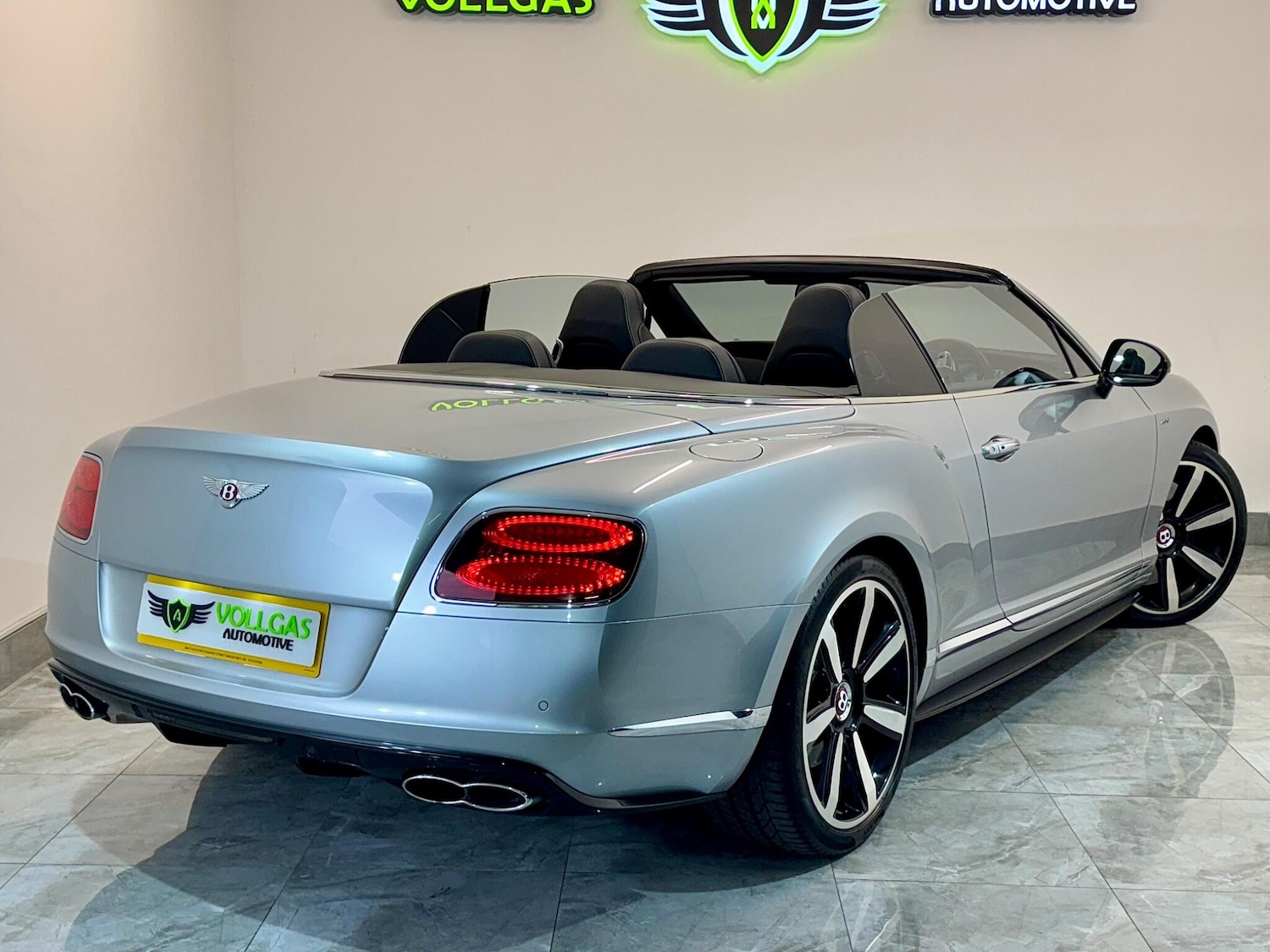 Used Bentley Continental 2015 for sale - 76370139: Photo 76