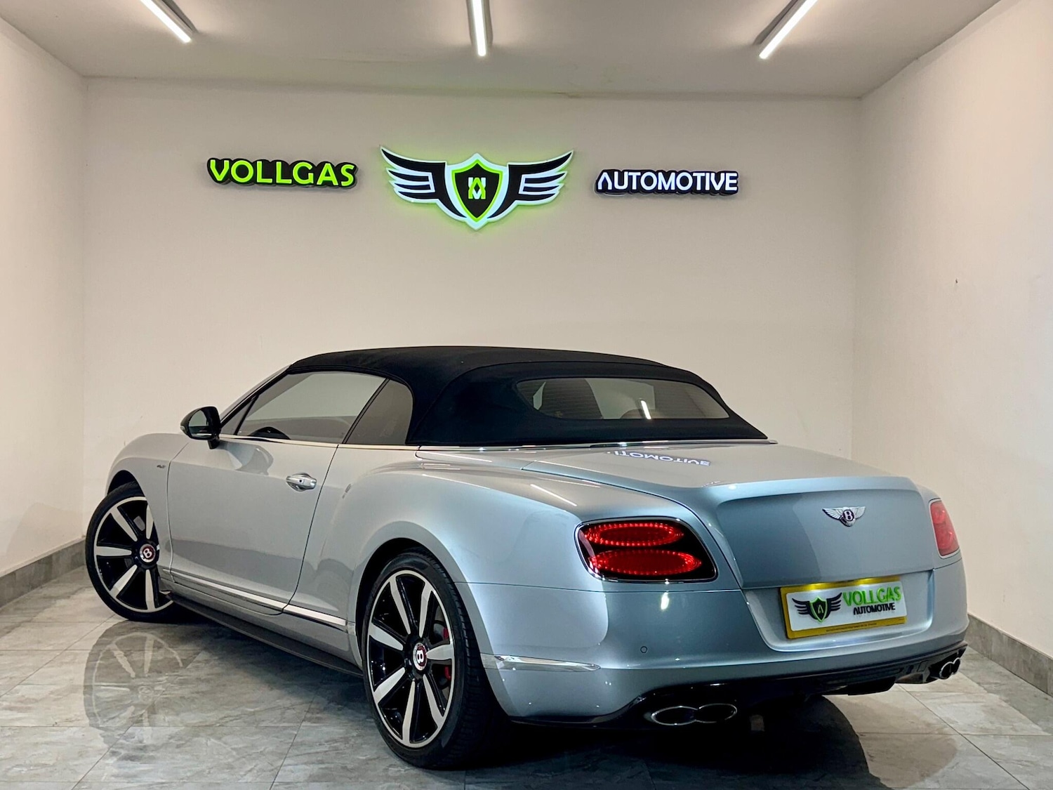 Used Bentley Continental 2015 for sale - 76370139: Photo 86