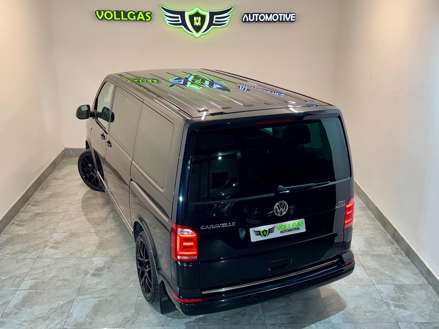 Used Volkswagen Caravelle 2016 for sale - 76592830: Photo 4