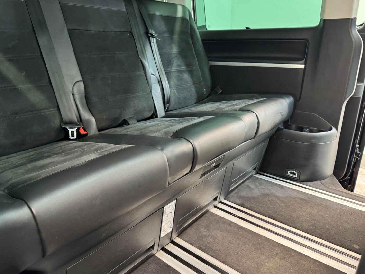 Used Volkswagen Caravelle 2016 for sale - 76592830: Photo 56