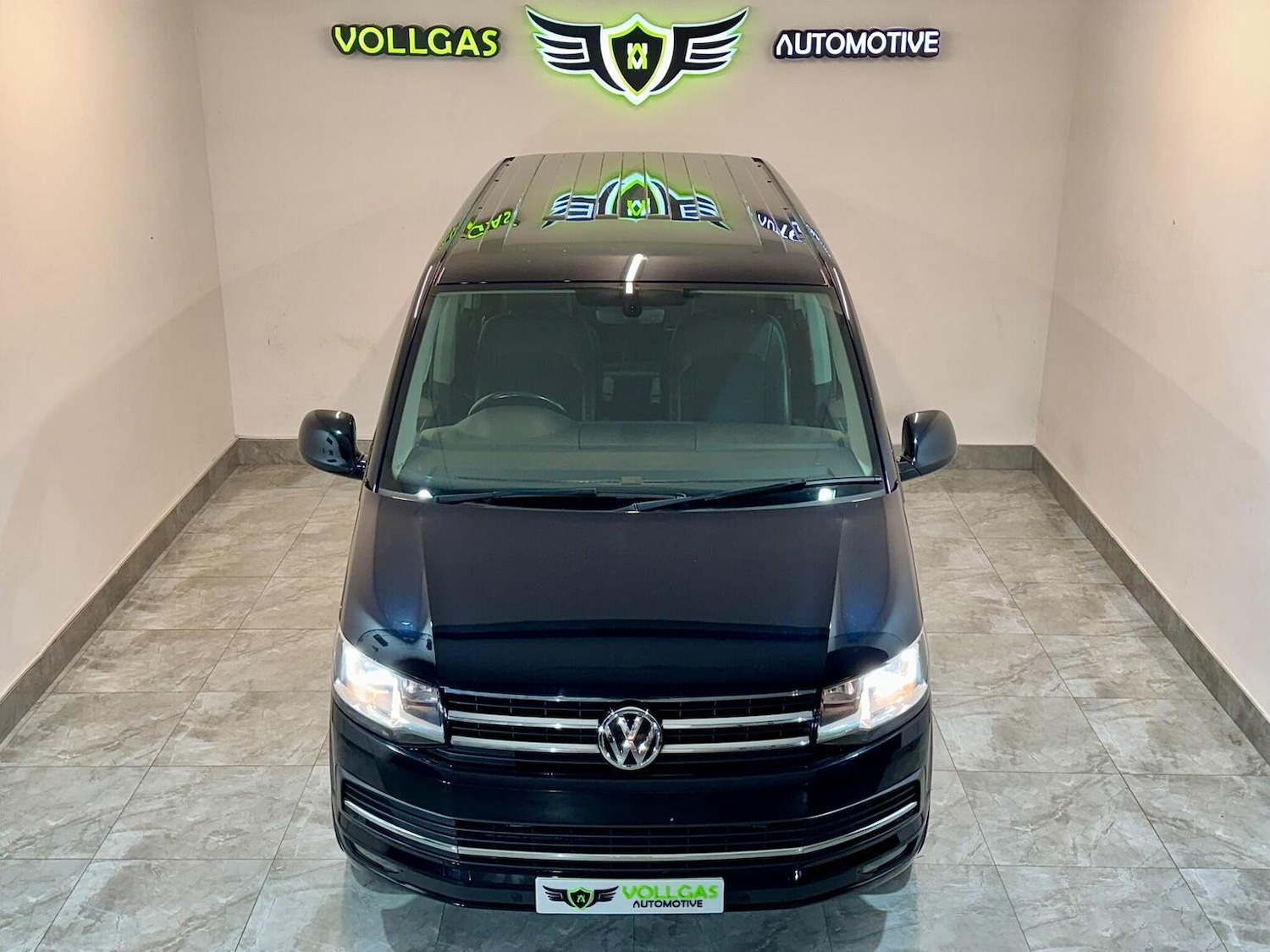 Used Volkswagen Caravelle 2016 for sale - 77063505: Photo 2