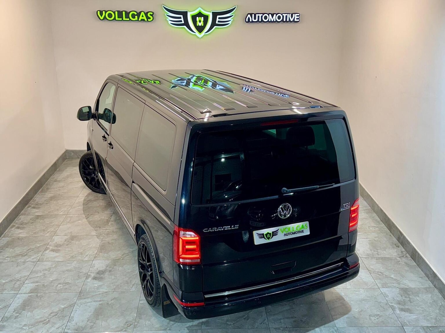 Used Volkswagen Caravelle 2016 for sale - 77063505: Photo 4