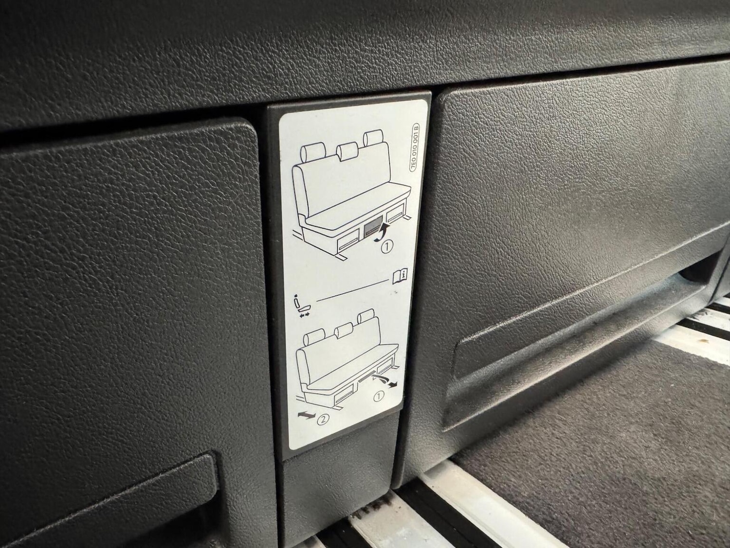 Used Volkswagen Caravelle 2016 for sale - 77063505: Photo 59