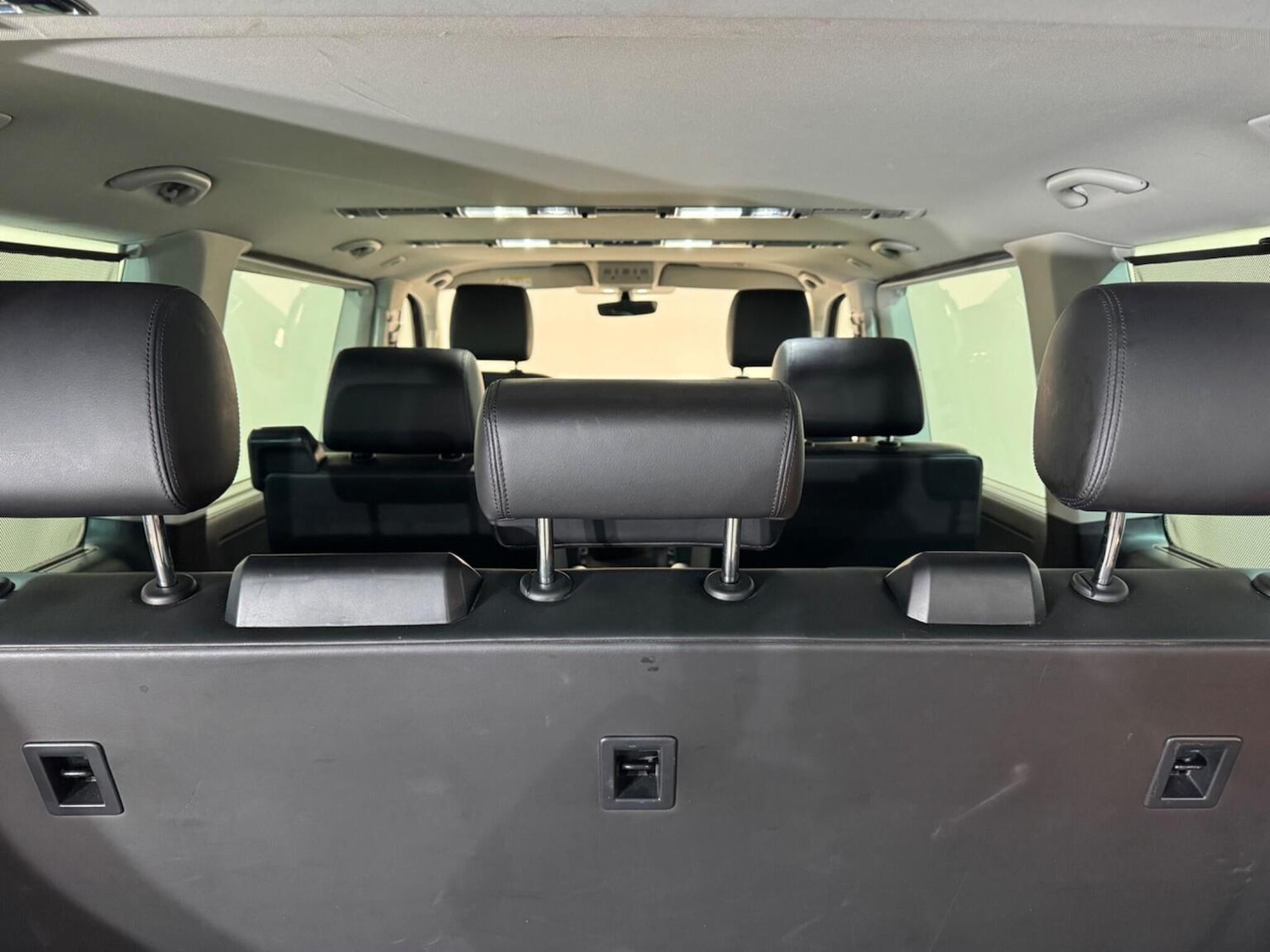 Used Volkswagen Caravelle 2016 for sale - 77063505: Photo 72