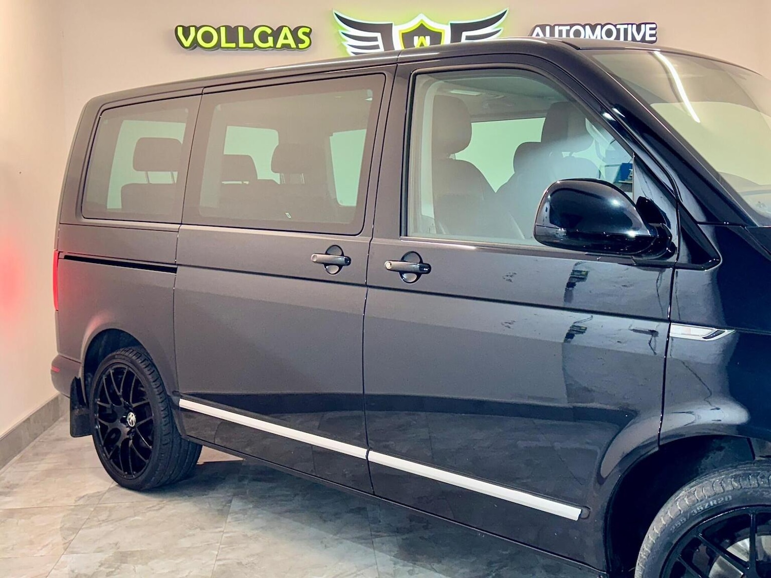 Used Volkswagen Caravelle 2016 for sale - 77063505: Photo 91