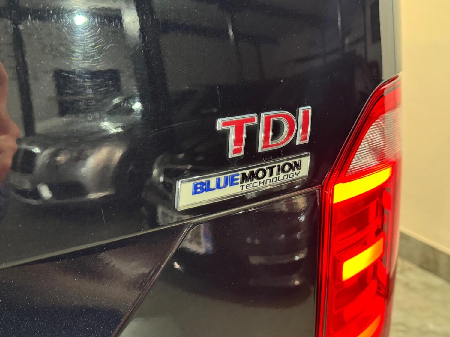 Used Volkswagen Caravelle 2016 for sale - 77063505: Photo 93