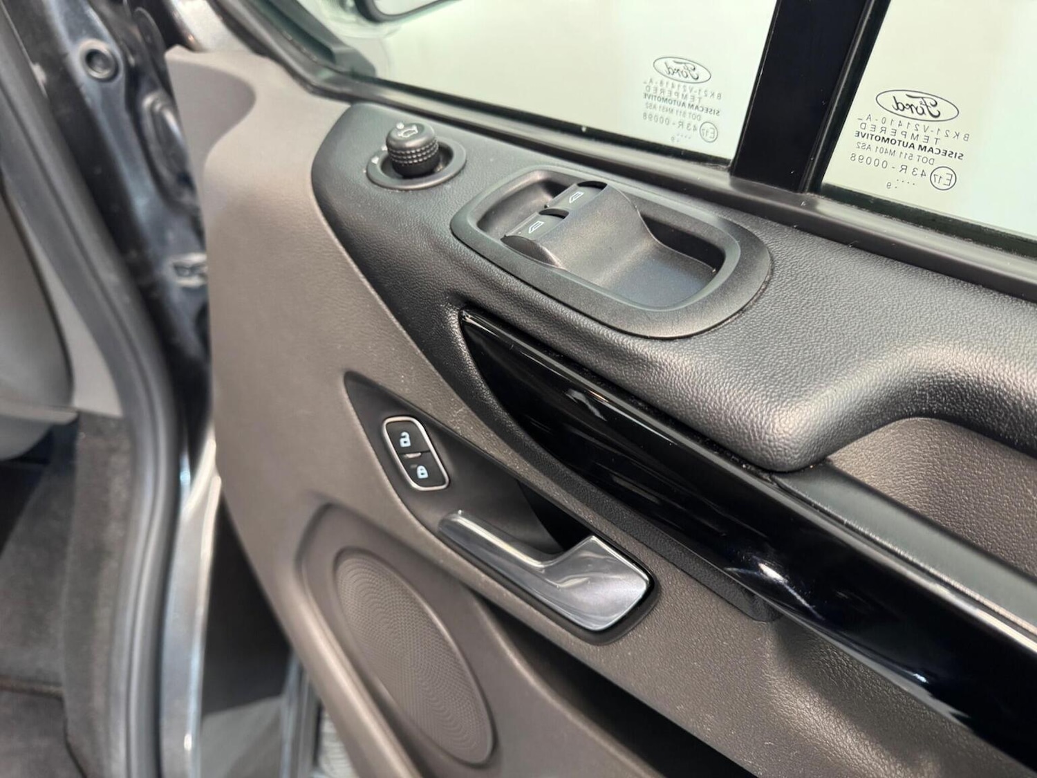 Used Ford Transit Custom 2021 for sale - 77063501: Photo 45