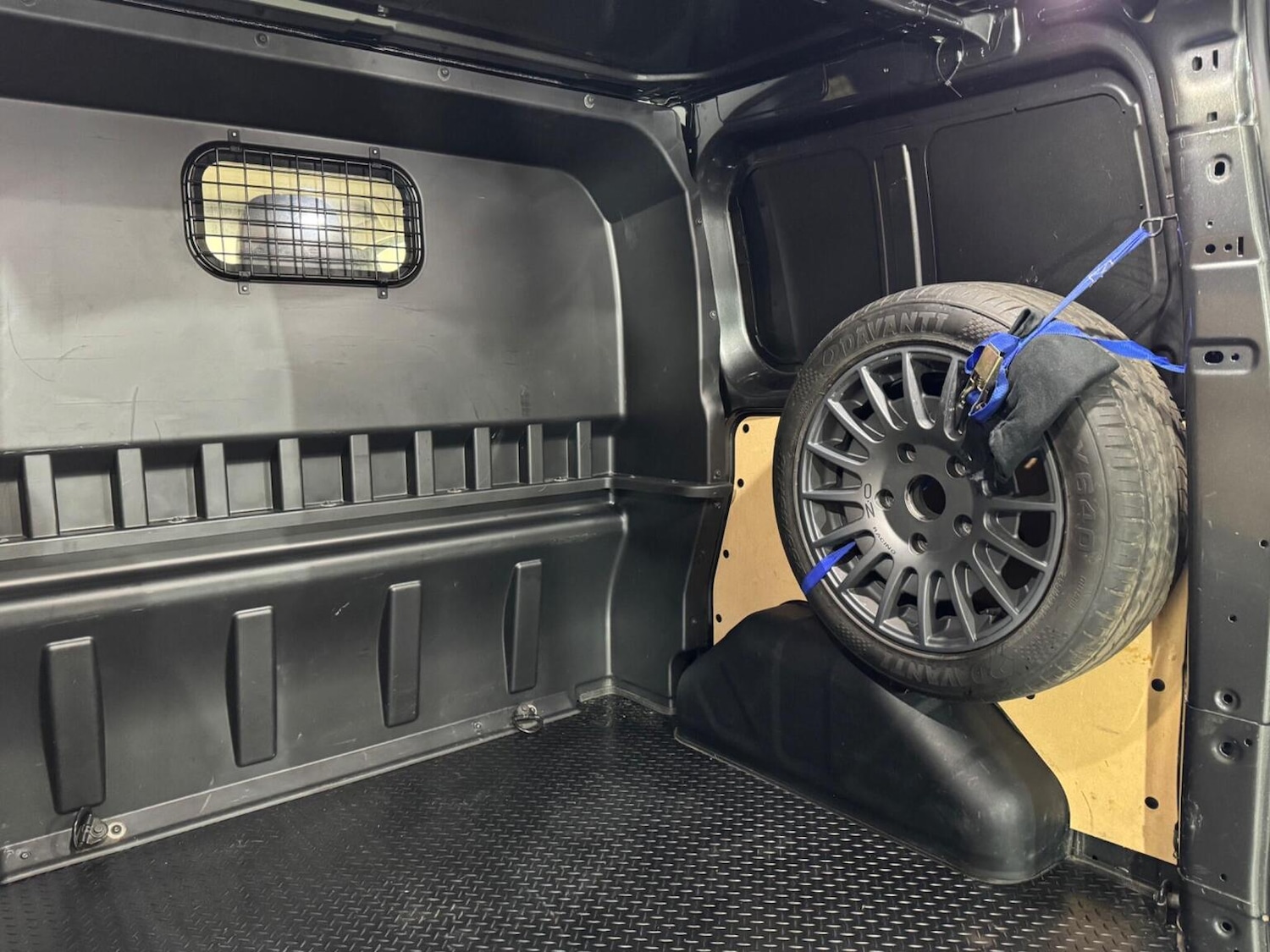 Used Ford Transit Custom 2021 for sale - 77063501: Photo 75