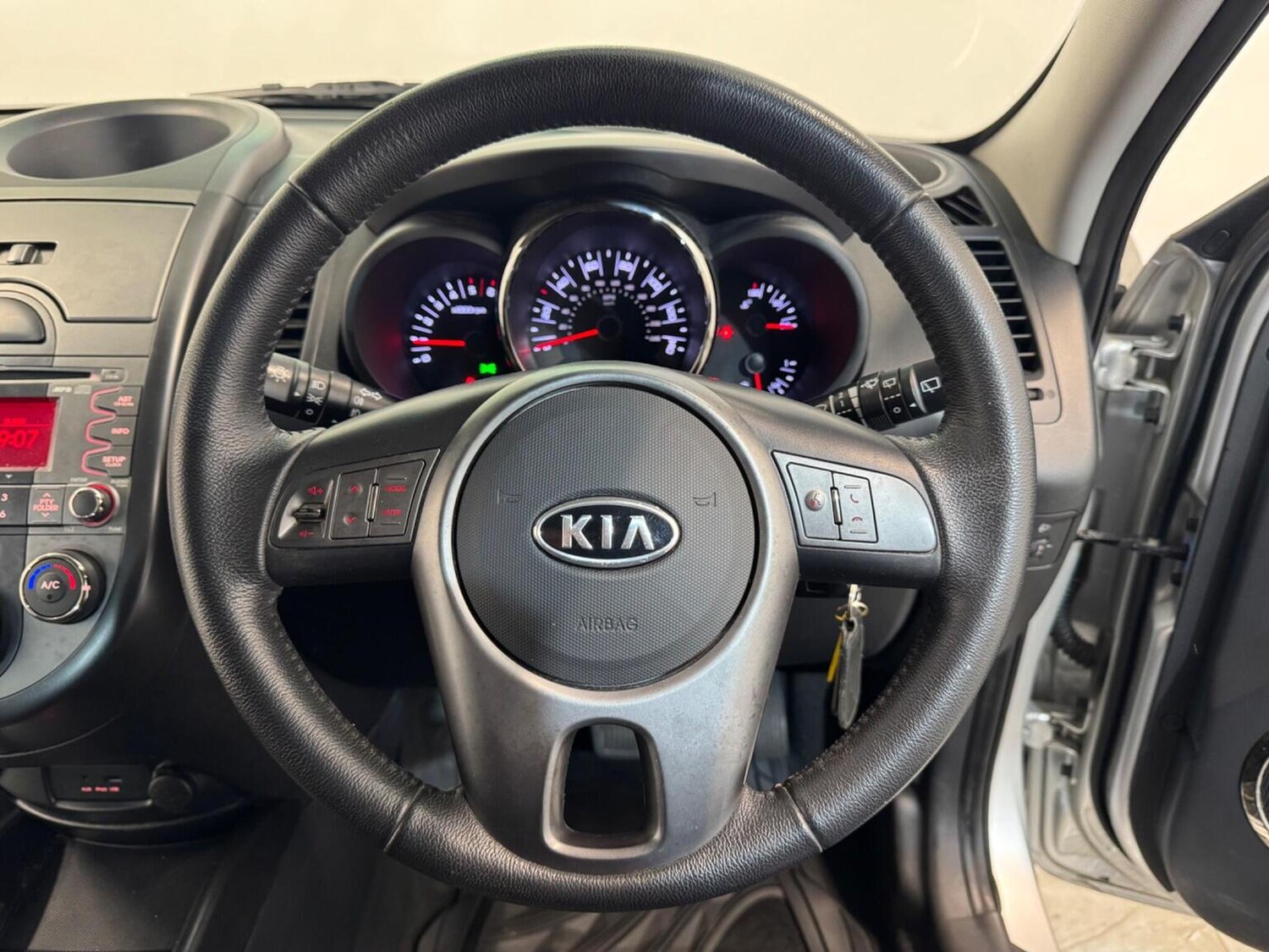 Used Kia Soul 2010 for sale - 77616345: Photo 21